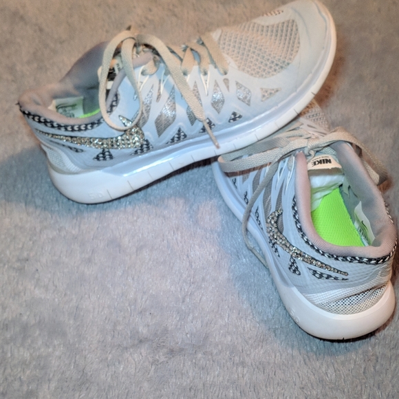Nike Shoes - Nike Free 5.0 Training Tennis Shoes